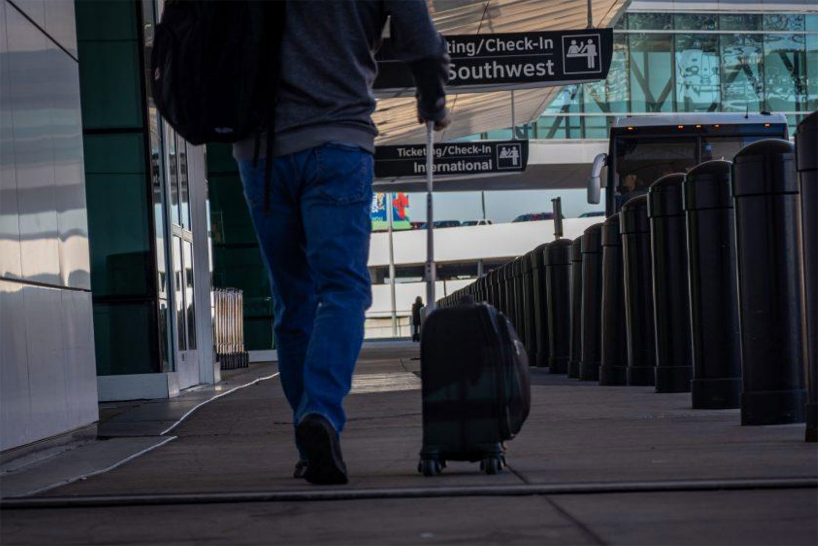 H-GAC Surveying Airport Travelers in Attempt to Improve Ground Transportation
